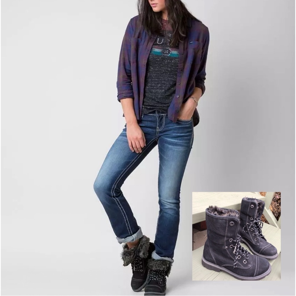 Roxy Tamarac Furry Black Combat Women’s Boots Size 6.5